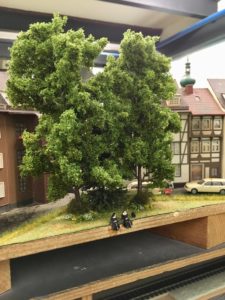 Miniatur Wunderland: Nonnenszene hinter den Kulissen